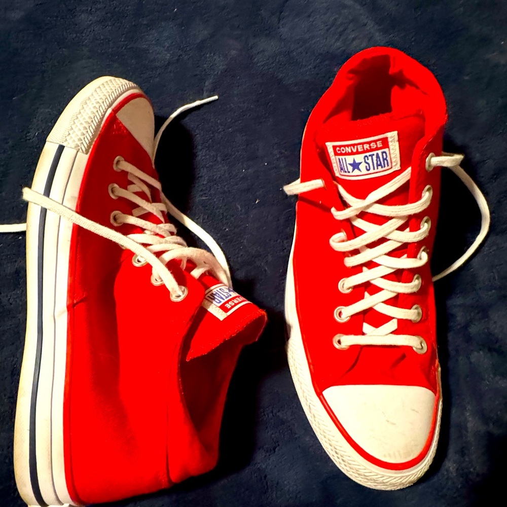 “Chuck Taylor” Conversese all stars sz10 women’s